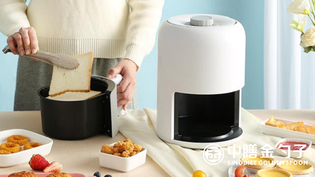 乐盈VI餐饮,品味传统与现代的美食交融.png